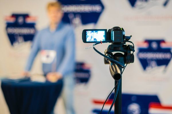 A Guide on How to Do Live Streaming for Your Business - Part 1